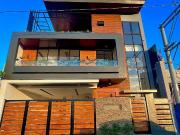 6BR House and Lot for Sale in Greenwoods Executive...