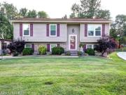7006 Honiasant Rd, Louisville, KY 40214