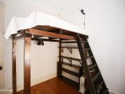 70303 Quarto com cama de casal em casa com 11.
