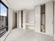 703 / 605 St Kilda Road