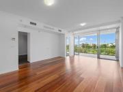7075/7 Parkland Boulevard, Brisbane City Apartment for...