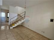 70 Área Útil Casa Alugar, 3 Dormitórios localizado em...