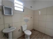 70 Área Útil Casa Alugar, 1 Dormitórios localizado em...