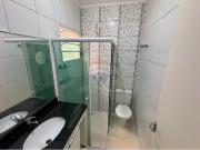 70 Área Útil Casa Alugar, 2 Dormitórios localizado em...