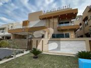 70 Feet Wide Road House For Sale