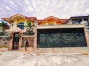 70M Pre Owned 2 Storey House & Lot in Moonwalk Paranaque LSS