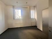 70m² voller Potenzial zentrale, helle Fläche mit fairer...