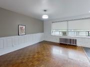 710 Spadina Ave 208 Toronto ON M5S2J3