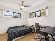 7/115 Bunya Road