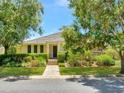 7/11 eden court nerang qld house for rent lj hooker