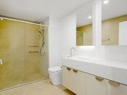 712/72 Allara Street, City