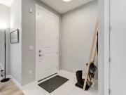 7136 34 Avenue Northwest Upper 7136 34 Ave Nw Uppr