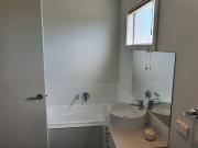 3 Storeys 2 Bedrooms Plus Study Townhouse for Rent and...