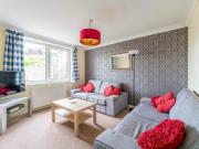 71 Eastfield Crescent