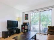 71 Longboat Avenue 30003 Toronto ON M5A 4C9 3 Bedroom...