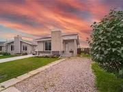 71 Strand Cir, Winnipeg, MB, R2N 1N3 house for sale Listing.