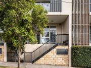 7/1 William Street, Alexandria