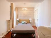 720391 Quarto com cama de casal em.