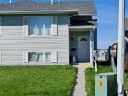 7208 105 Street Grande Prairie AB T8W 2S6 4 Bedroom...