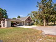 7213 Albany Hwy