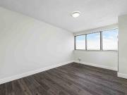 7230 Darcel Avenue 1 Bedroom Apartment for Rent at 7230...