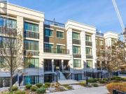 723 665 Cricklewood Drive, Mississauga, ON, L5G 0B9...