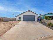 723 E Desert Dr S, Phoenix, AZ 85042