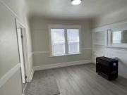 724 25th Street 724 724 25th St