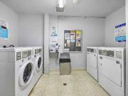 725 745 Wonderland Road South 1 Bedroom Apartment for...