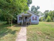 725 FULTON AVE, TARRANT, AL 35217