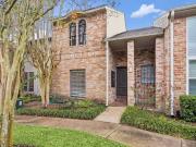 727 Bunker Hill Rd Apt 36, Houston, TX 77024