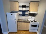 729 Cooper St. Studio Apartment for Rent at 729 Cooper...