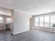 72 Lilacside Drive upper Hamilton ON L8V 2L7 3 Bedroom...