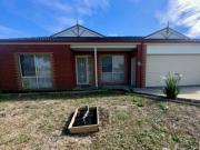 house 72 Majestic Boulevard, Cranbourne