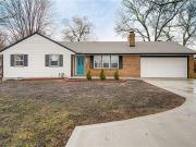 7332 Parallel Pkwy, Kansas City, KS 66112