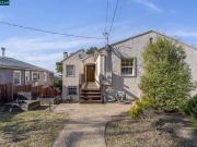 7333 Sunkist Dr, Oakland, CA 94605