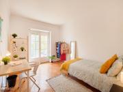 733926 Quarto com cama de solteiro, com.