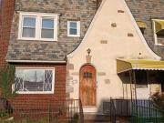 733 Lyndhurst St, Baltimore, MD 21229