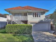 CUTE 2 BEDROOM HOME IN EVERTON PARK!