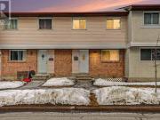 73 1239 Bowmount Street, Ottawa, ON, K1J 8T4 townhouse...