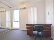 5 Star Accommodation Modern *FURNISHED* Studio apartment...