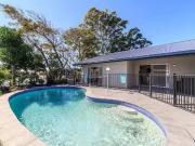 73 Markeri Street, Mermaid Waters, QLD 4218