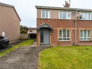 73 Woodville Manor, Dundalk, Co. Louth, A91W682 is for sale