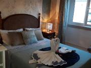 743419 Quarto com cama de casal em.