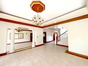 748 sqm House And Lot In Ayala Alabang For Sale