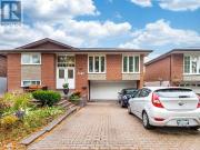 7497 Middleshire Drive, Mississauga, ON, L4T 3S3 house...