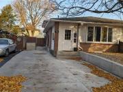 74 DALEGROVE Drive Unit# 2