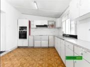 Beautiful Home Close to all amenities