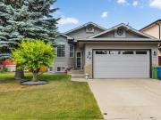 74 Sprucegrove Way SE