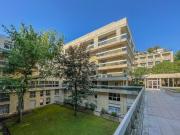 75007, Invalides 105m2 entièrement rénové, 2 chambres, pro